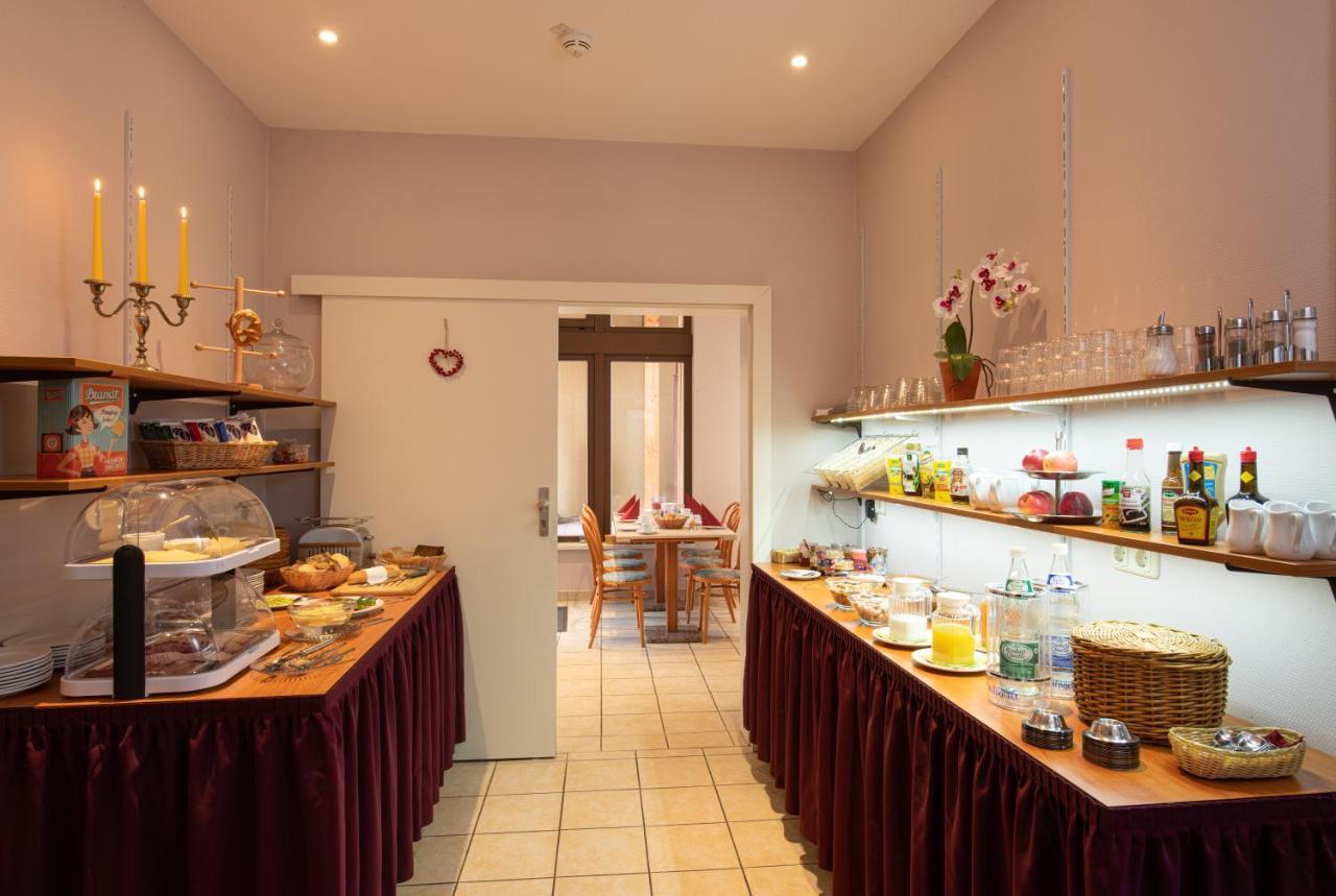 Pension-Café-Libelle Elxleben bei Arnstadt Esterno foto
