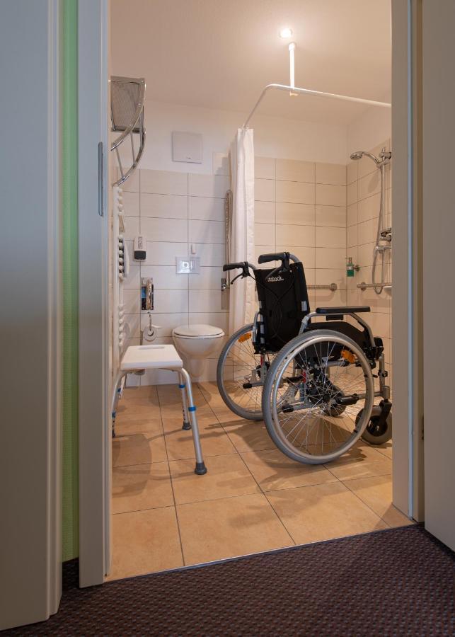Pension-Café-Libelle Elxleben bei Arnstadt Esterno foto