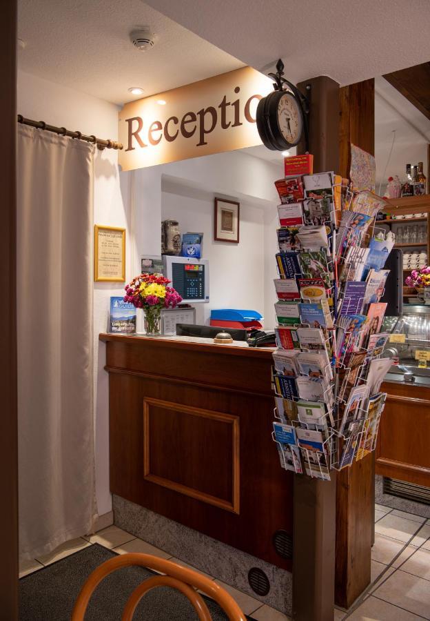 Pension-Café-Libelle Elxleben bei Arnstadt Esterno foto