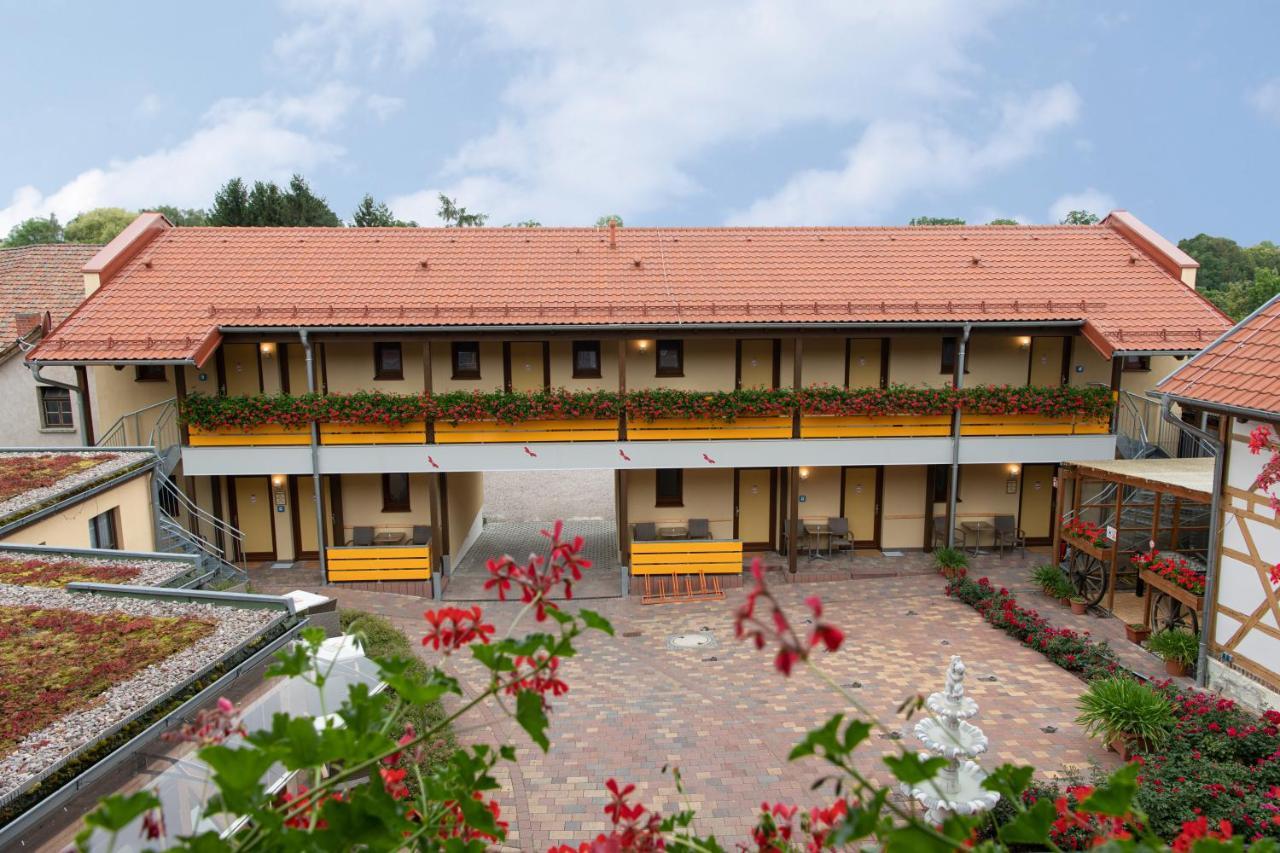 Pension-Café-Libelle Elxleben bei Arnstadt Esterno foto