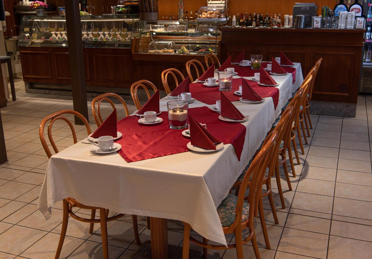 Pension-Café-Libelle Elxleben bei Arnstadt Esterno foto